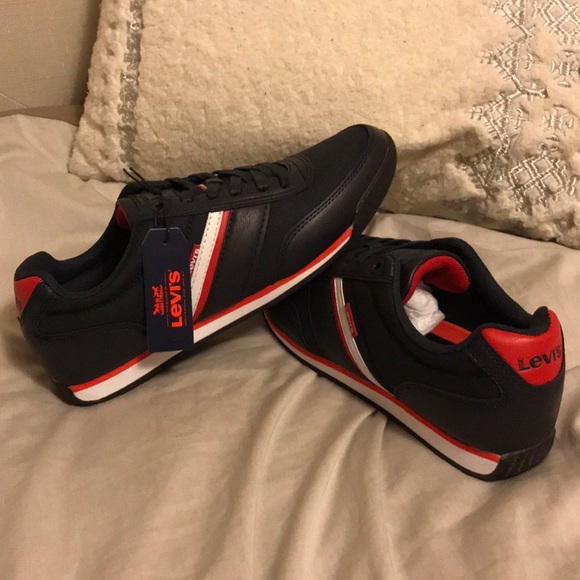 Levi’s shoes - Picture 2 of 7